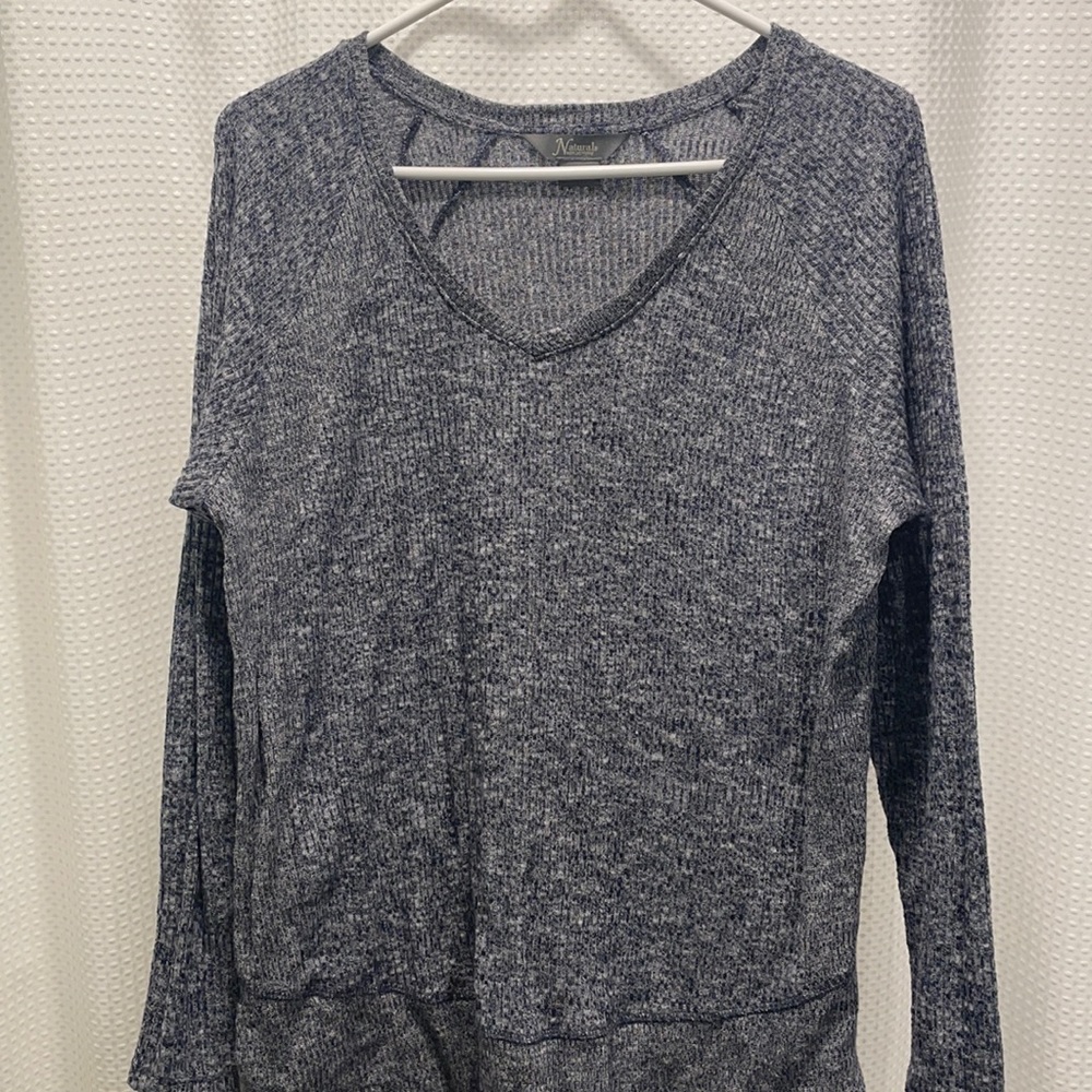 V neck sweater
